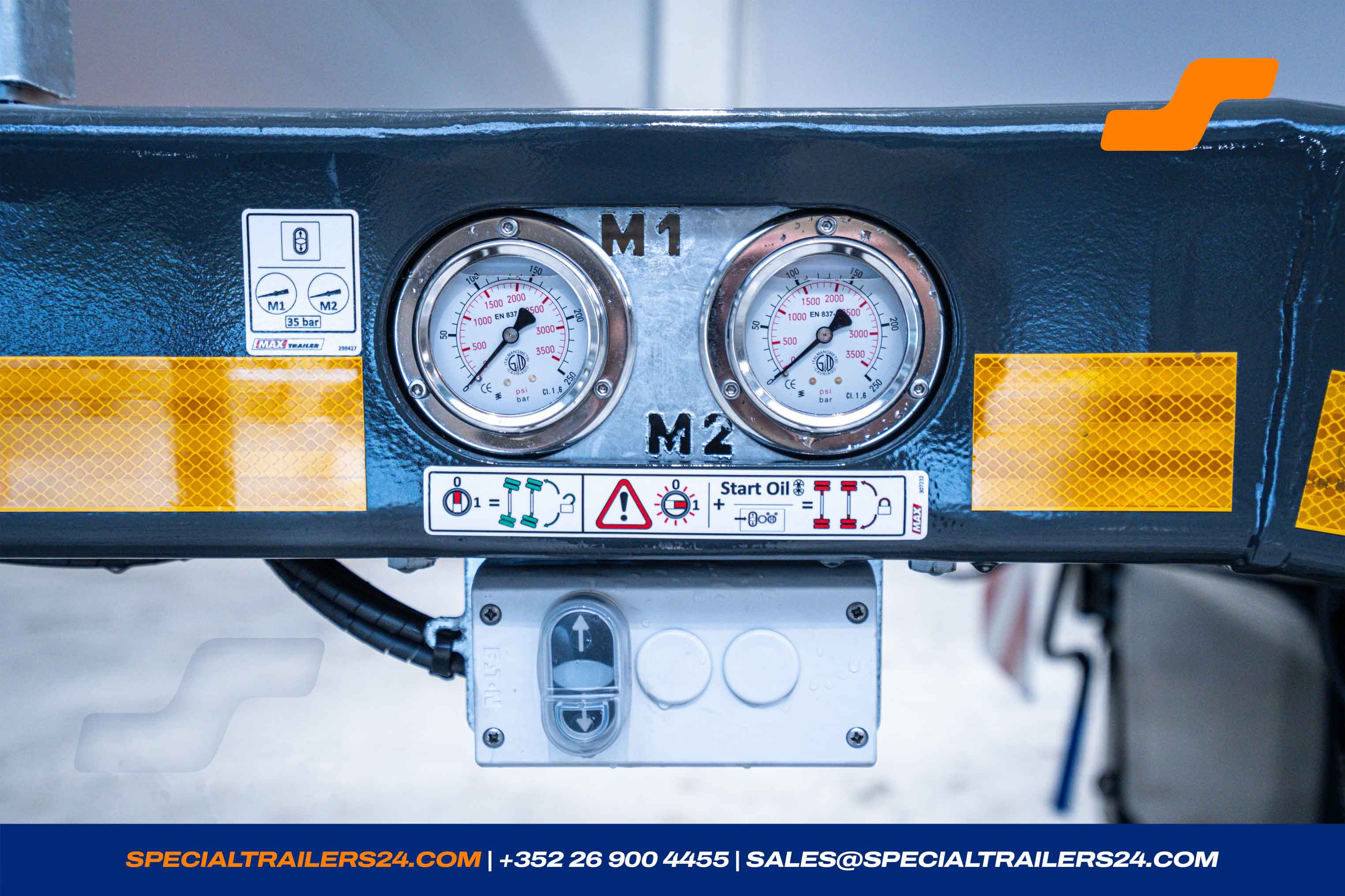 Low loader MAX Trailer MAX110 Vehicle for sale