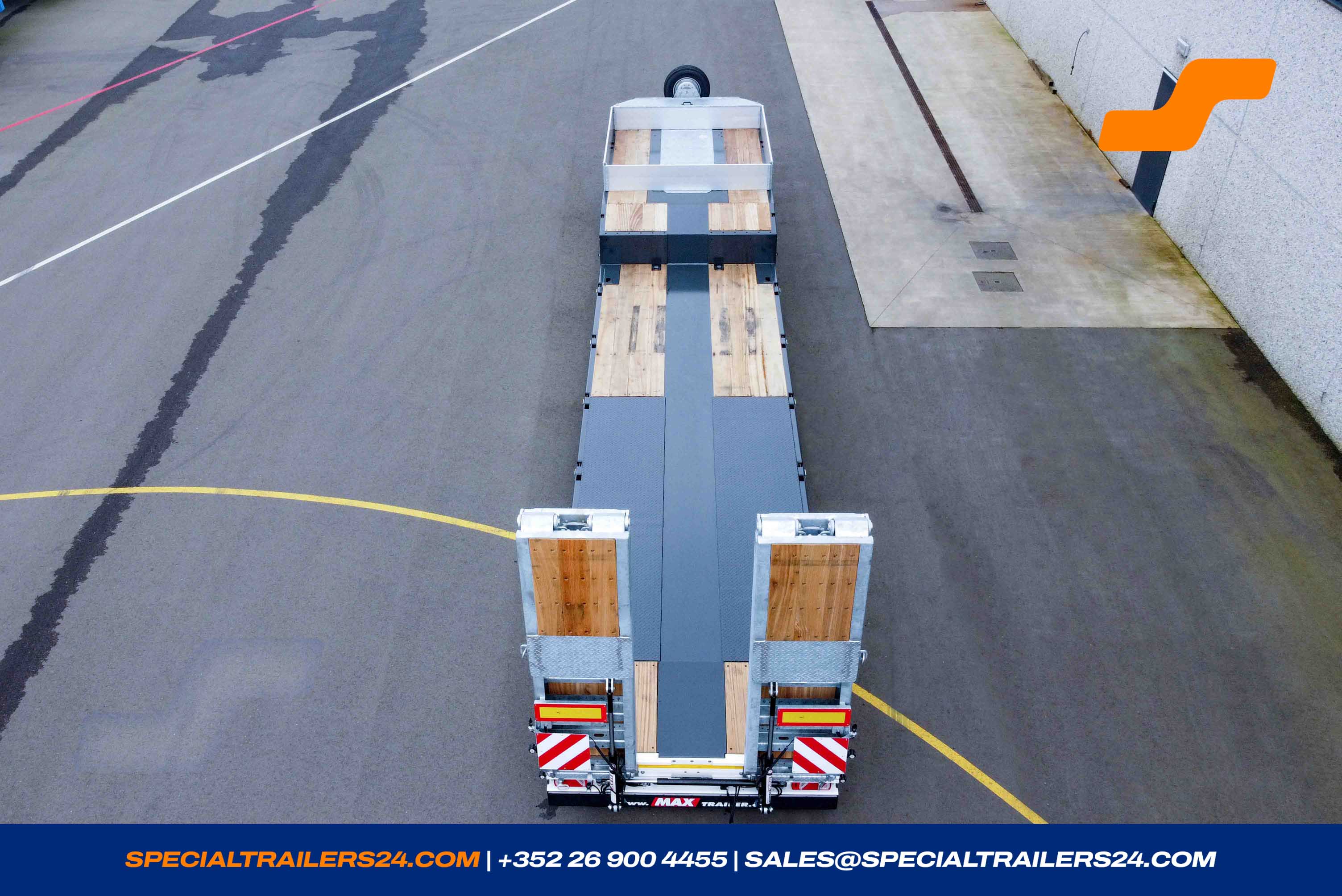 Low loader MAX Trailer MAX110 Vehicle for sale
