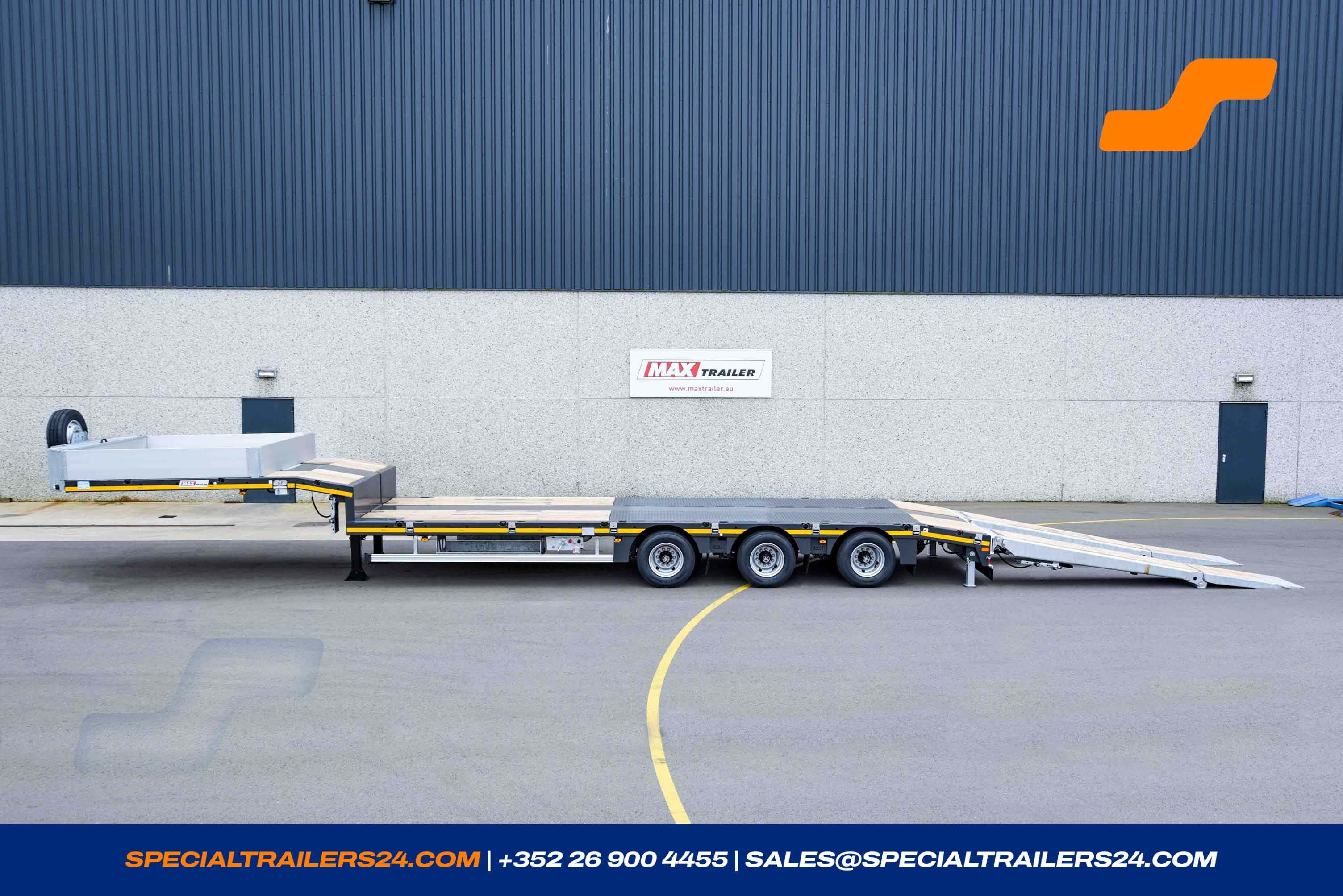 Low loader MAX Trailer MAX110 Vehicle for sale