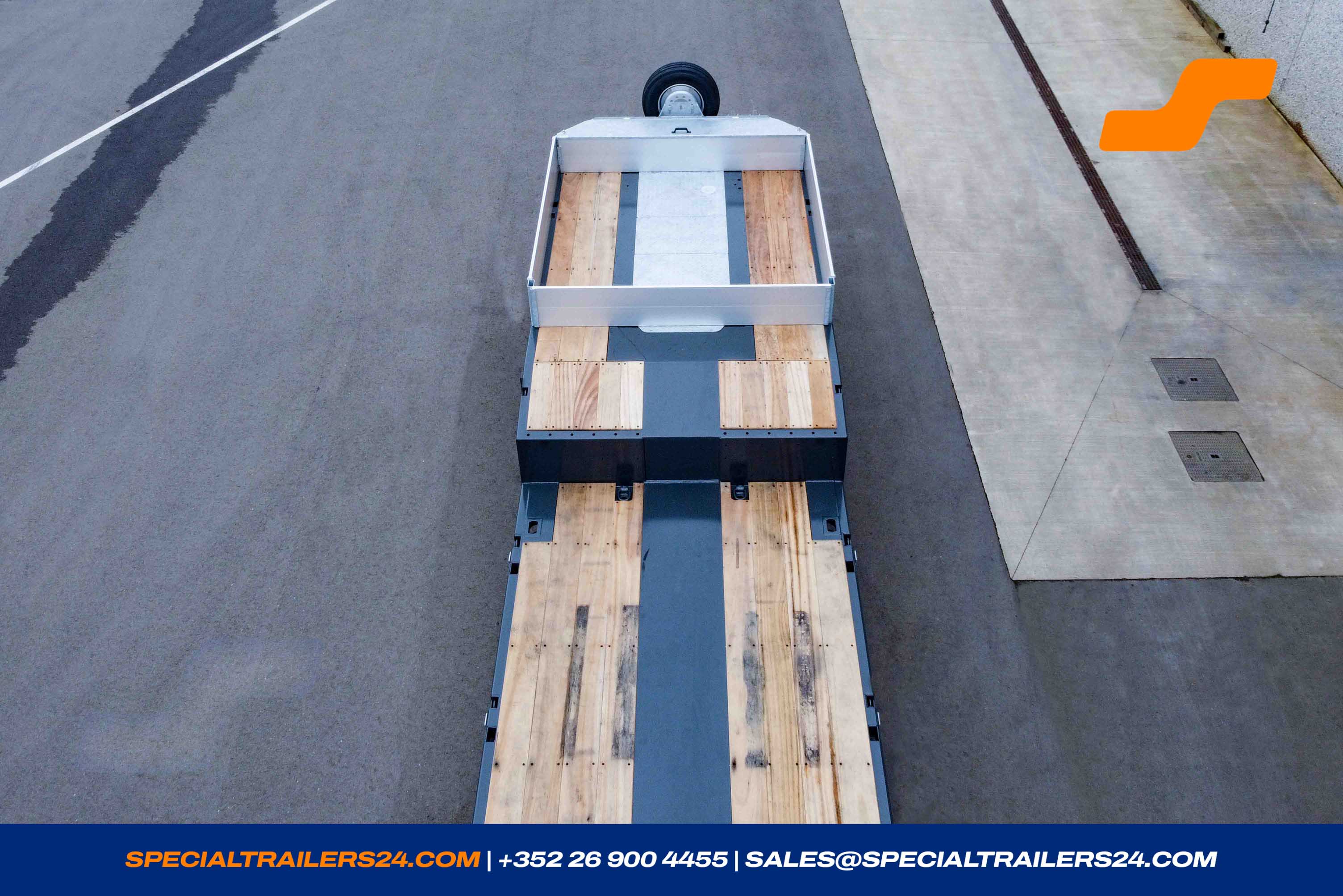 Low loader MAX Trailer MAX110 Vehicle for sale