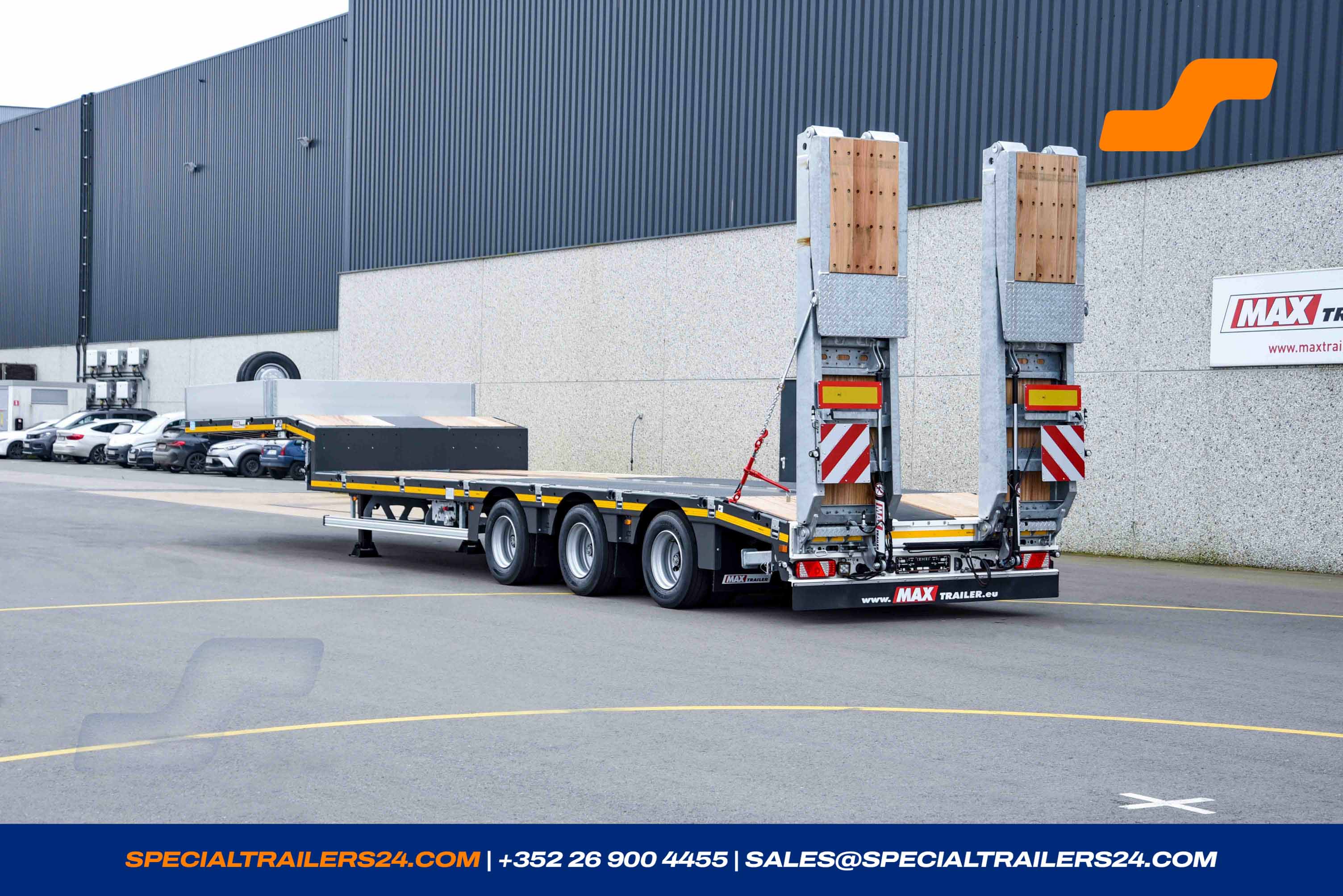 Low loader MAX Trailer MAX110 Vehicle for sale