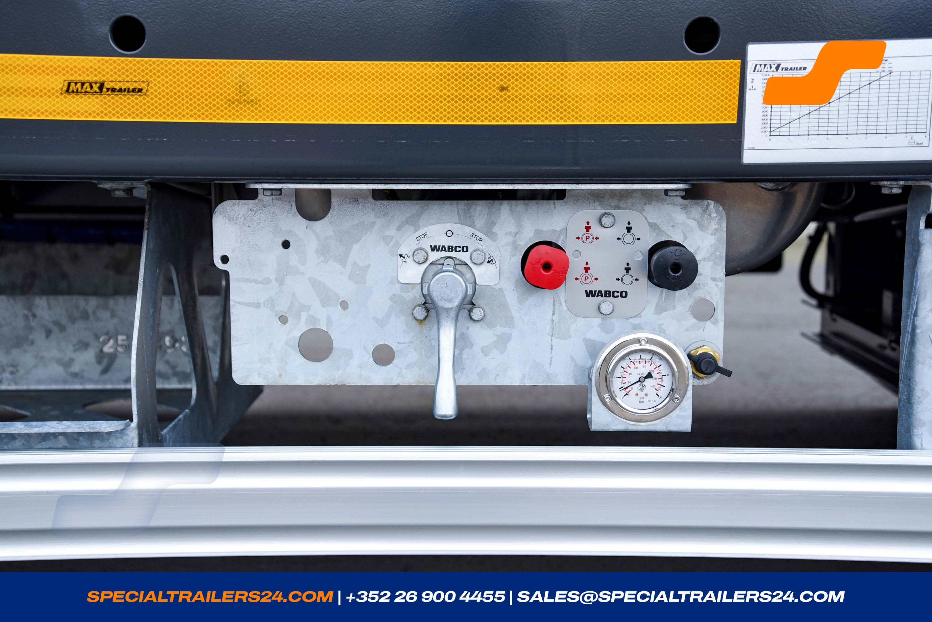 Low loader MAX Trailer MAX110 Vehicle for sale