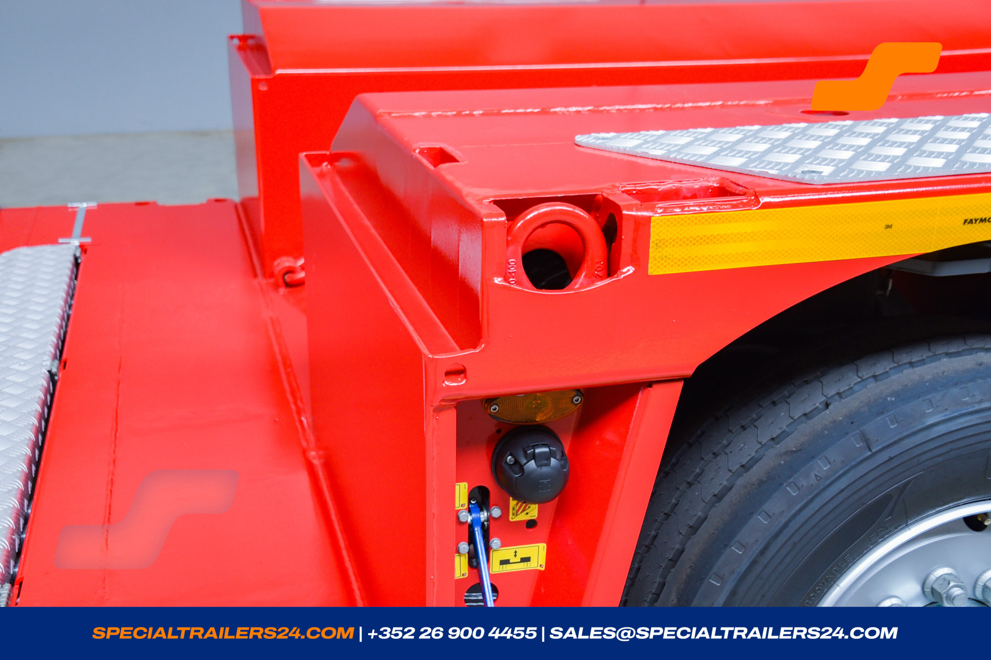 Lowbed trailer Faymonville MegaMAX Vehicle for sale