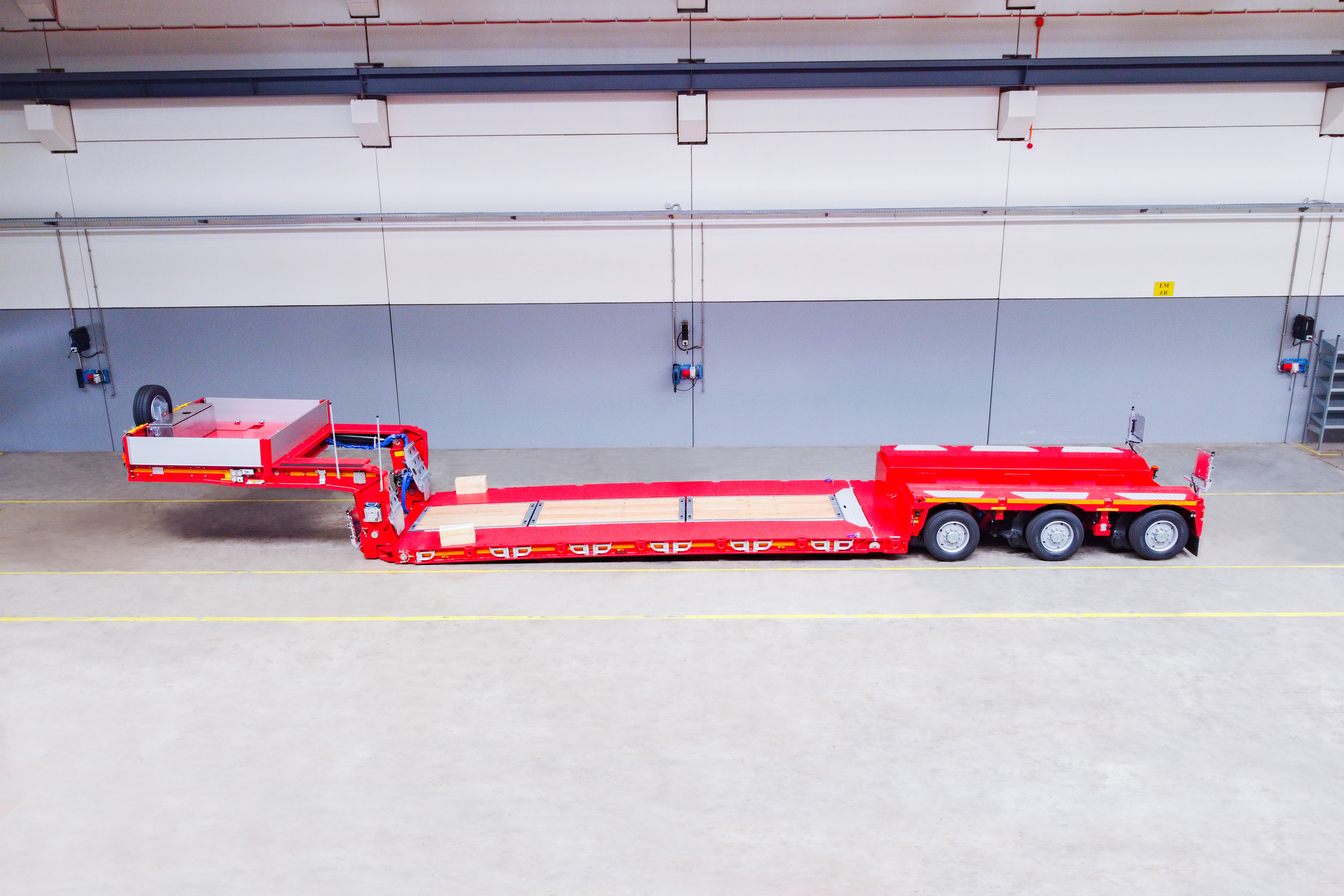 Lowbed trailer Faymonville MegaMAX Vehicle for sale