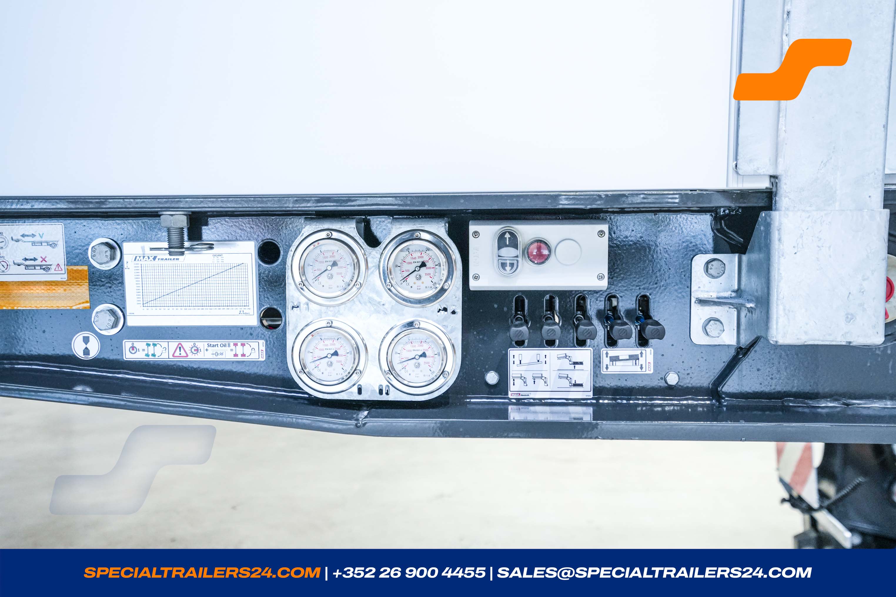 Lowbed trailer MAX Trailer MAX510 Vehicle for sale