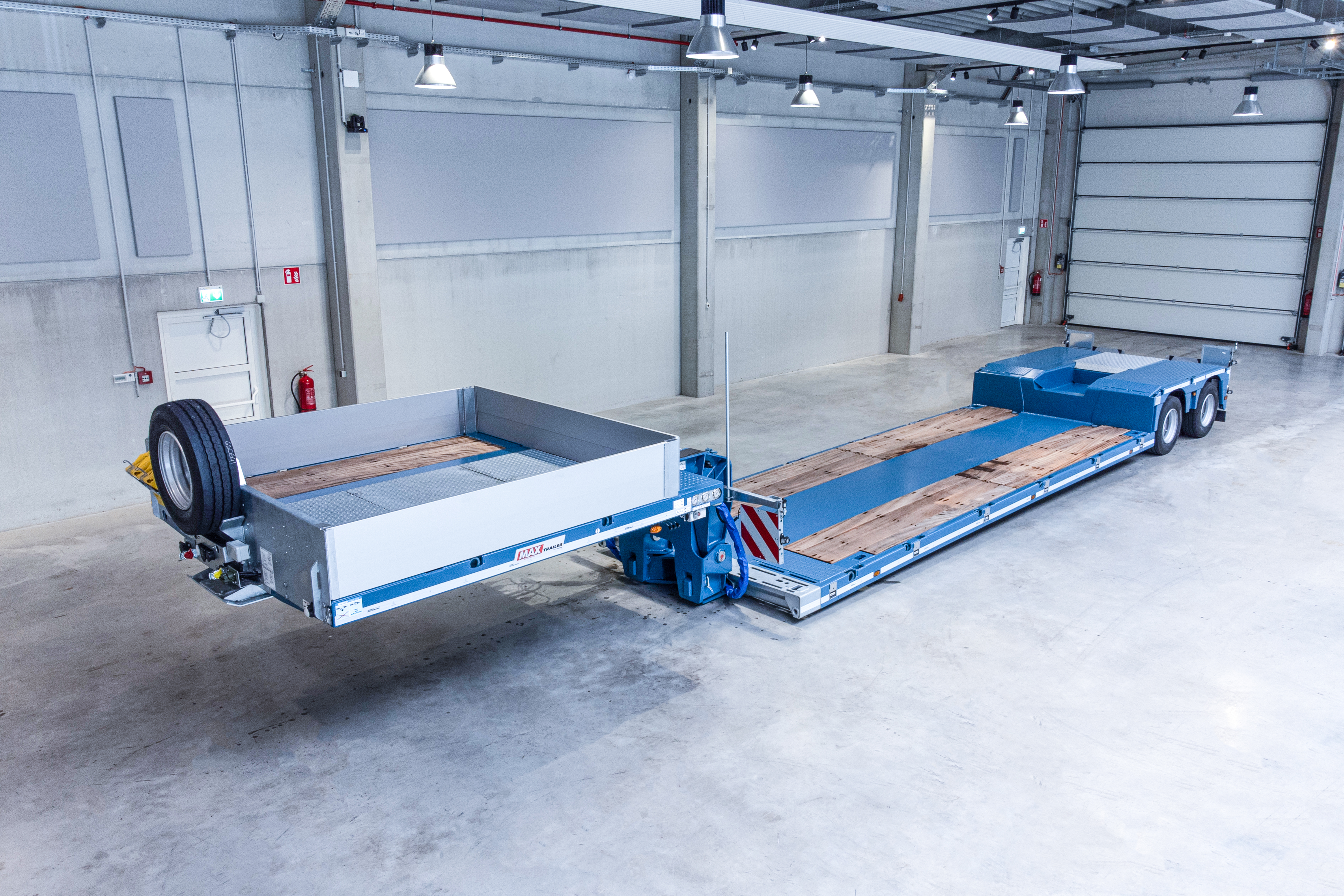 Lowbed trailer MAX Trailer MAX510 Vehicle for sale