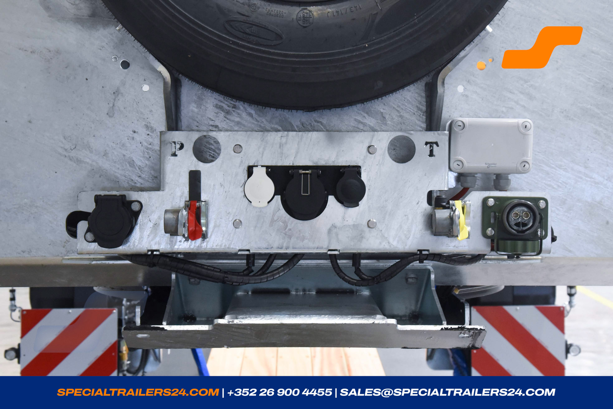 Lowbed trailer MAX Trailer MAX510 Vehicle for sale (image count prefix 11/35)